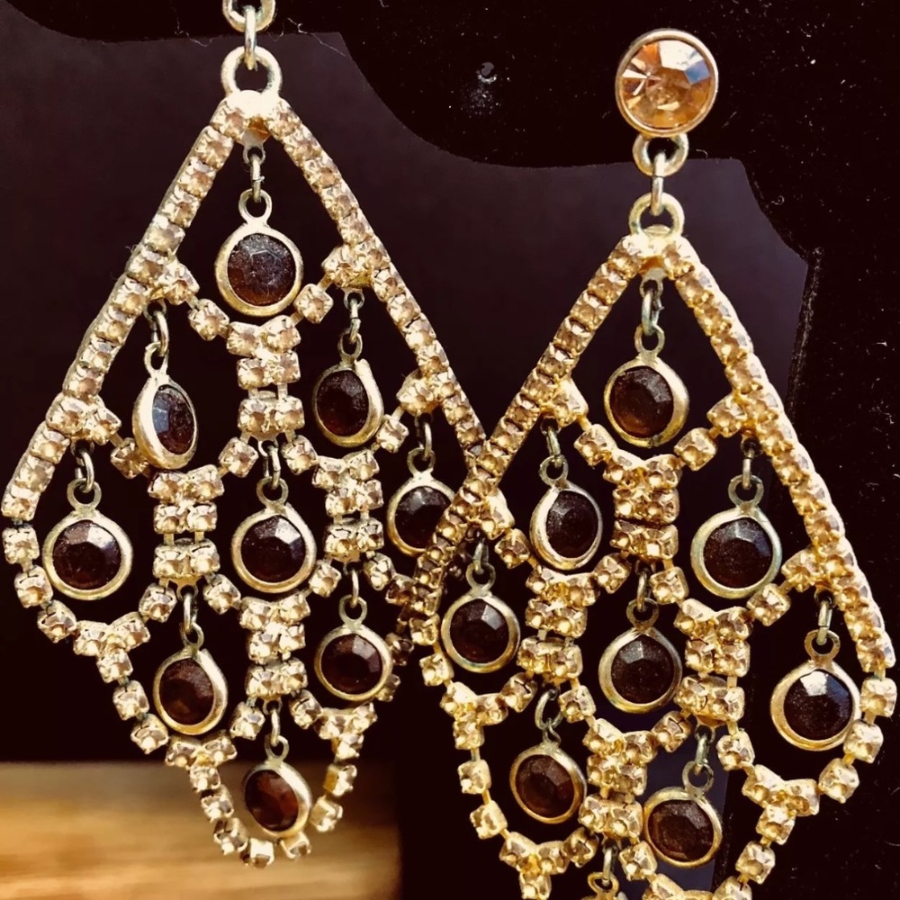 HOST PICK Chandelier Earrings w/Crystals 🔥